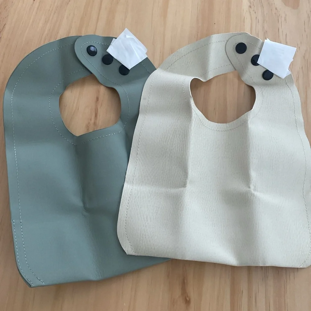 Gathre Vegan Bibs x 2